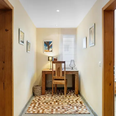 Ruetschi-6 By Interhome